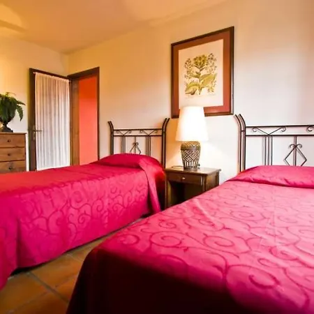 Sleeps 6 Pool Wifi * Tahiche